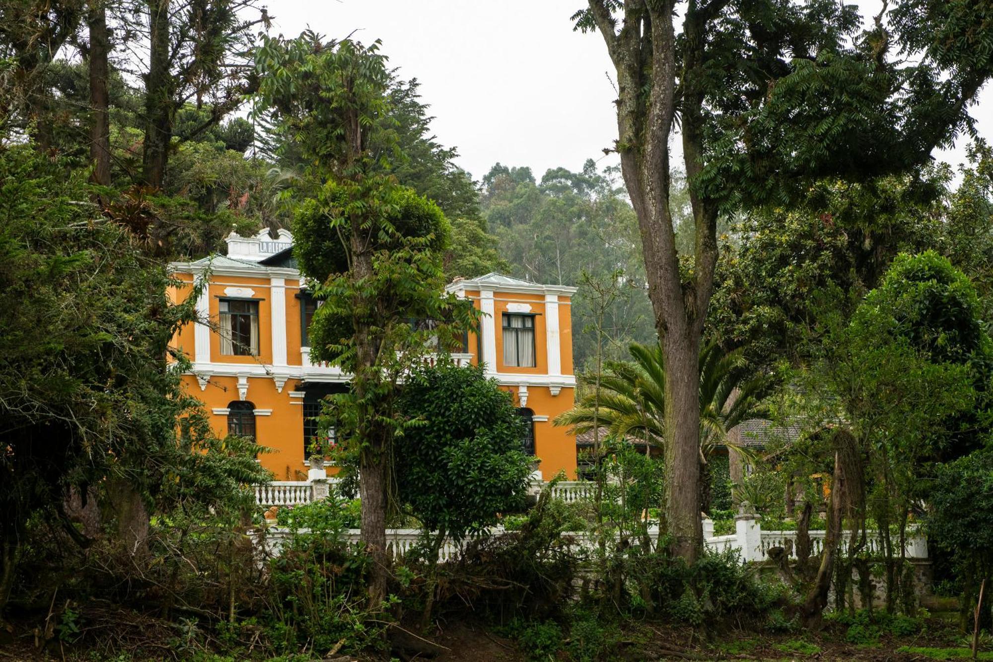 Отель Hacienda La Alegria Экстерьер фото